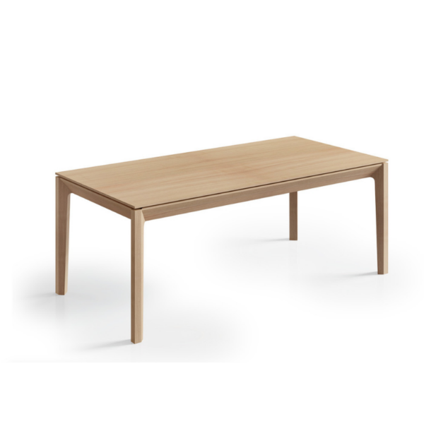 Table en bois extensible épurée
